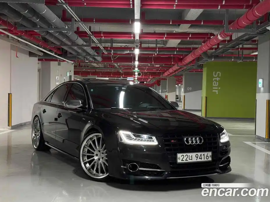Audi S8 2015 4.0 Автомат в Москве № 325875, фото 1