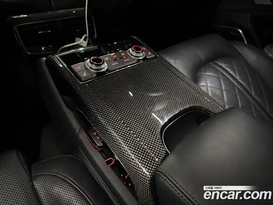 Audi S8 2015 4.0 Автомат в Москве № 325875, фото 13