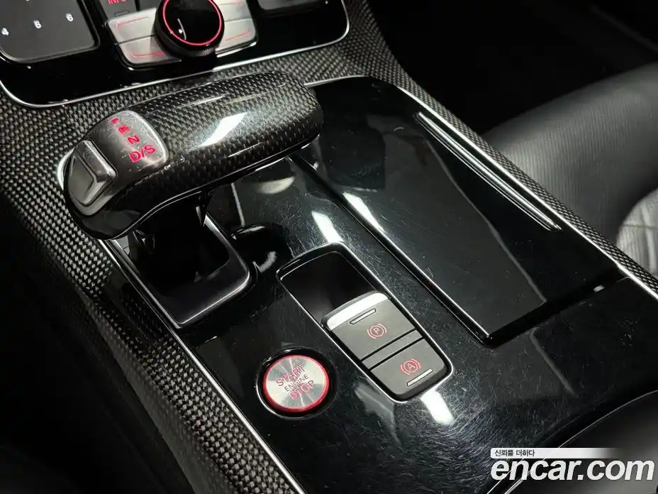 Audi S8 2015 4.0 Автомат в Москве № 325875, фото 17