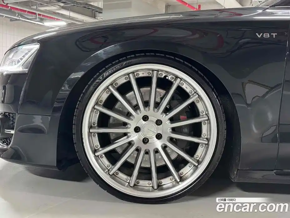 Audi S8 2015 4.0 Автомат в Москве № 325875, фото 6