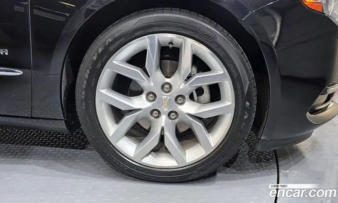 Chevrolet Impala 2016 2.5 Автомат в Москве № 326919, фото 14