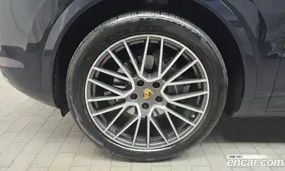 Porsche Cayenne 2020 3.0 Автомат в Москве № 331888, миниатюра 4