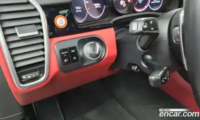 Porsche Cayenne 2020 3.0 Автомат в Москве № 331888, миниатюра 5