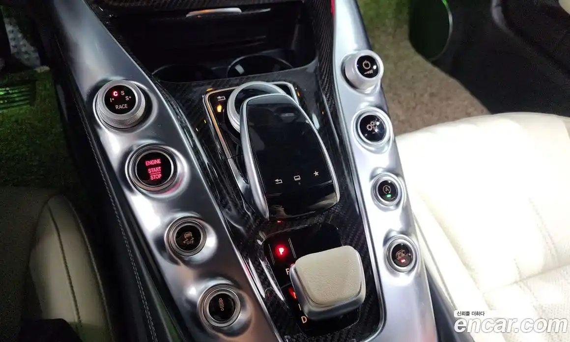 Mercedes-Benz AMG GT 2016 4.0 Автомат в Москве № 341153, фото 8