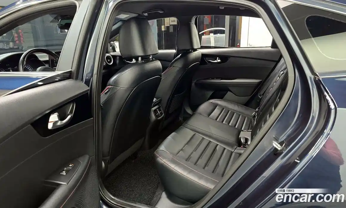 Kia K3 2021 1.6 Автомат в Москве № 361577, фото 13