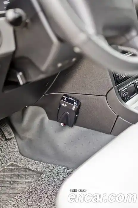 SsangYong Musso 2004 2.9 Автомат в Москве № 36335, фото 13