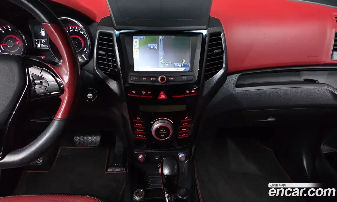 SsangYong TIBOLI 2017 1.6 Автомат в Москве № 388099, фото 14