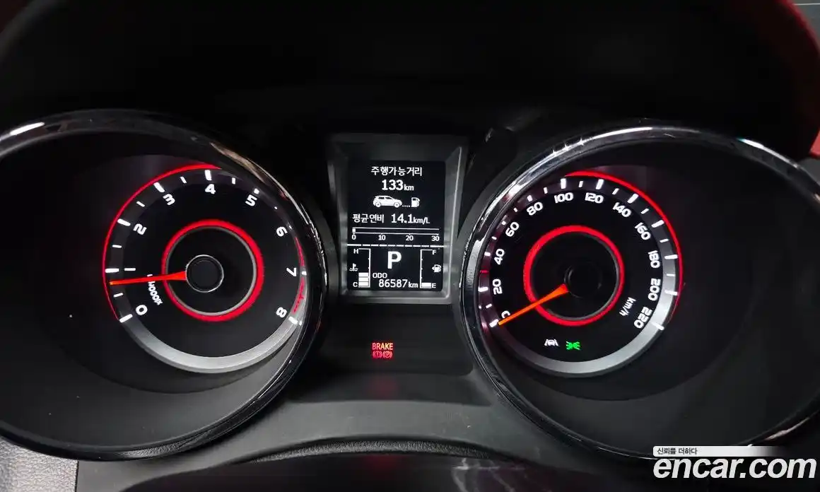 SsangYong TIBOLI 2017 1.6 Автомат в Москве № 388099, фото 8