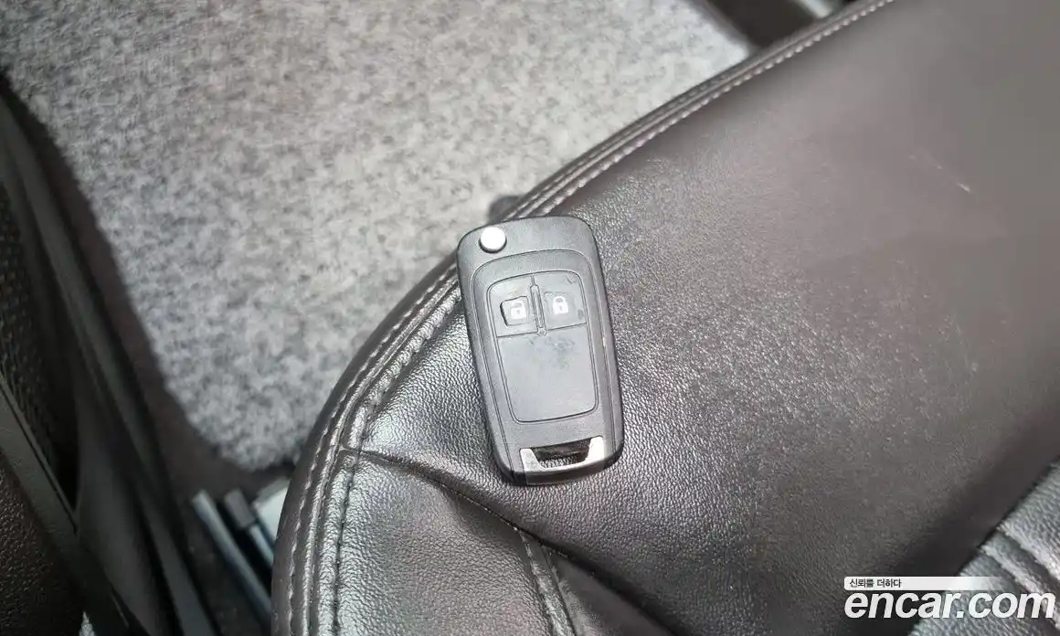 Chevrolet Orlando 2013 2.0 Автомат в Москве № 38888, фото 17