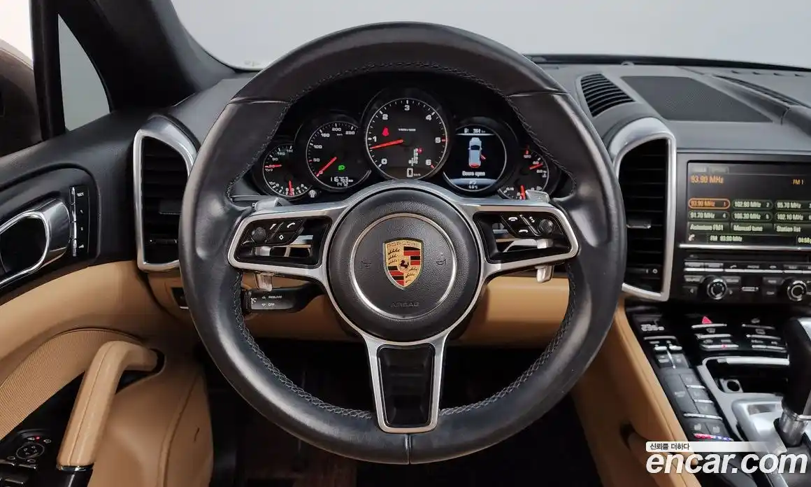 Porsche Cayenne 2016 3.0 Автомат в Москве № 392154, фото 13