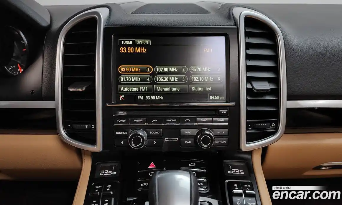 Porsche Cayenne 2016 3.0 Автомат в Москве № 392154, фото 14