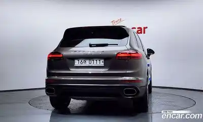 Porsche Cayenne 2016 3.0 Автомат в Москве № 392154, миниатюра 4