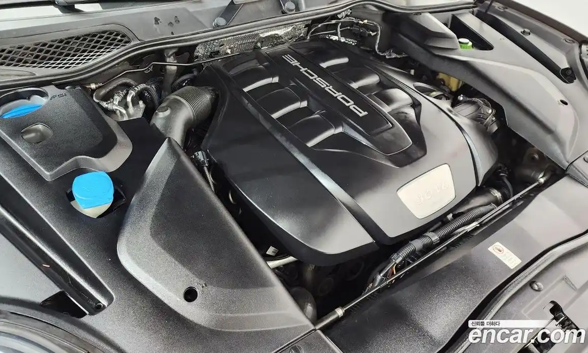 Porsche Cayenne 2016 3.0 Автомат в Москве № 392154, фото 6