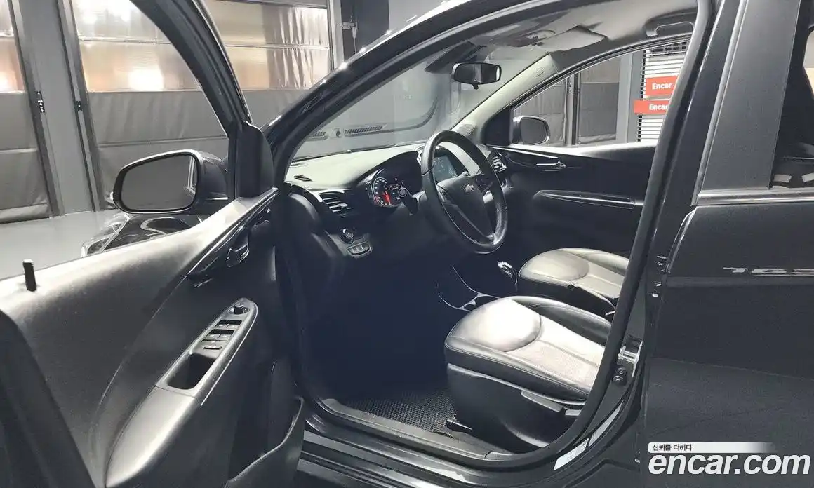 Chevrolet Spark 2016 1.0 Автомат в Москве № 39428, фото 14