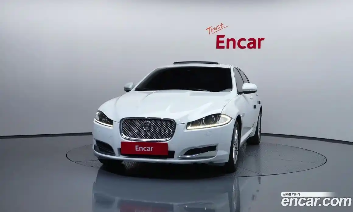 Jaguar XF 2013 2.2 Автомат в Москве № 411331, фото 3