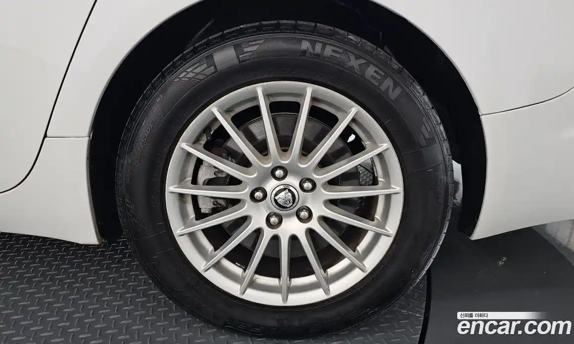 Jaguar XF 2013 2.2 Автомат в Москве № 411331, фото 5