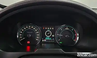 Jaguar XF 2013 2.2 Автомат в Москве № 411331, миниатюра 8