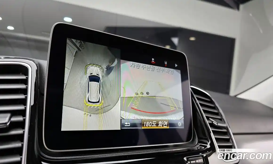 Mercedes-Benz GLE-Class 2018 3.0 Автомат в Москве № 412513, фото 15