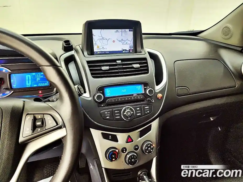 Chevrolet Trax 2014 1.4 Автомат в Москве № 41890, фото 14