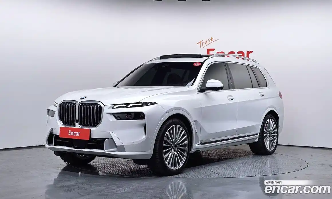 BMW X7 2024 3.0 Автомат в Москве № 424846, фото 1