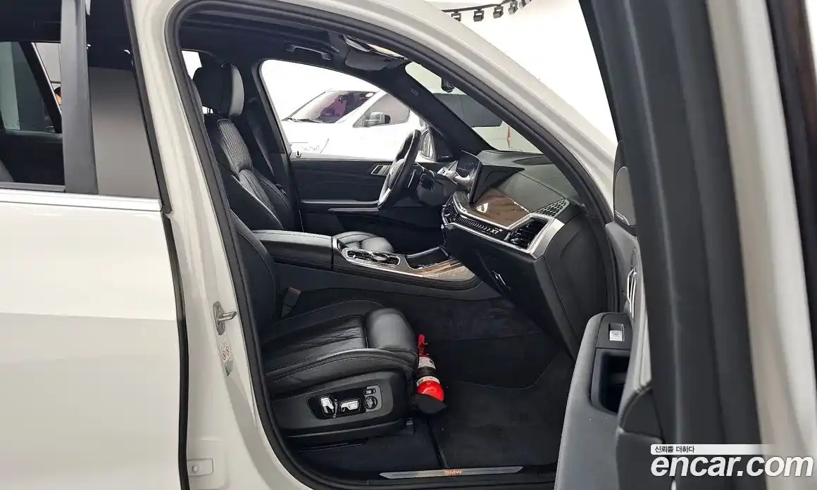 BMW X7 2024 3.0 Автомат в Москве № 424846, фото 11