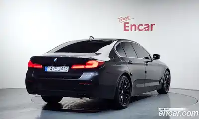 BMW 5-Series 2021 2.0 Автомат в Москве № 425339, миниатюра 2