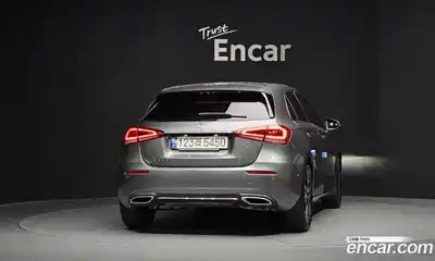 Mercedes-Benz A-Class 2021 2.0 Автомат в Москве № 427236, миниатюра 4