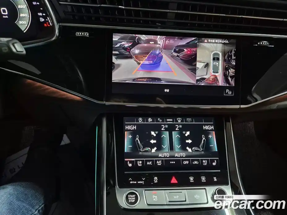 Audi Q7 2021 3.0 Автомат в Москве № 429662, фото 15