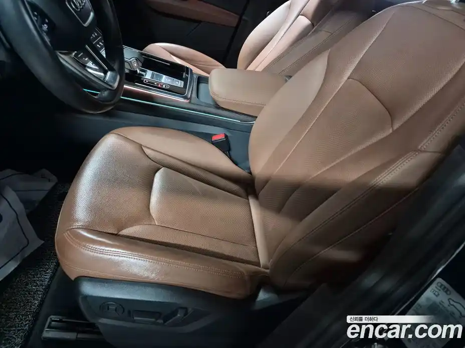 Audi Q7 2021 3.0 Автомат в Москве № 429662, фото 10