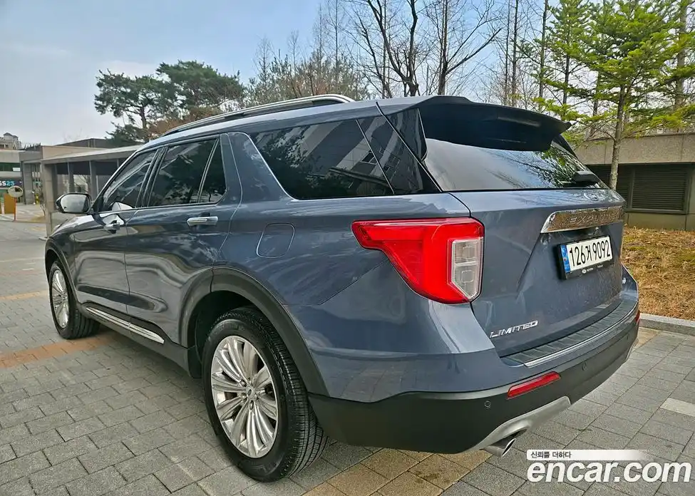 Ford Explorer 2021 2.3 Автомат в Москве № 432992, фото 4