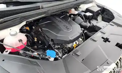 Kia Canival 2022 2.2 Автомат в Москве № 451669, миниатюра 6