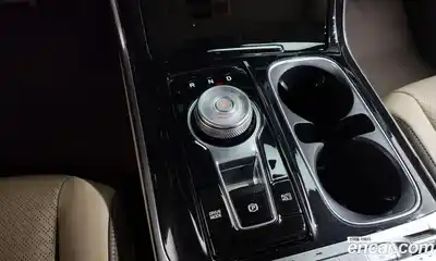 Kia Canival 2022 2.2 Автомат в Москве № 451669, миниатюра 9