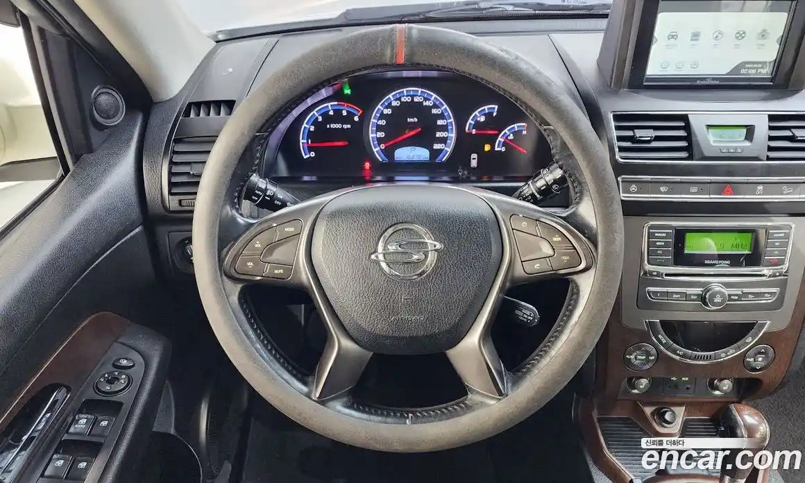 SsangYong Rexton 2015 2.0 Автомат в Москве № 454449, фото 13