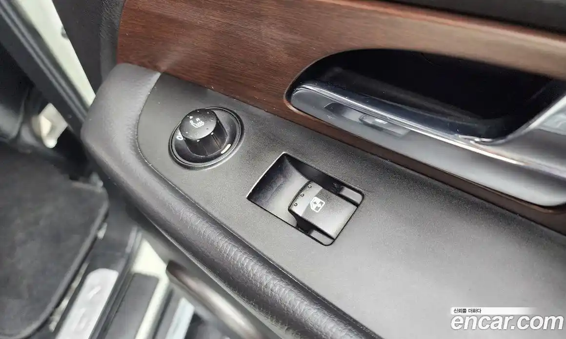 SsangYong Rexton 2015 2.0 Автомат в Москве № 454449, фото 19