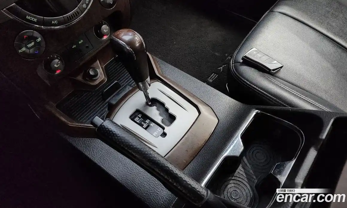 SsangYong Rexton 2015 2.0 Автомат в Москве № 454449, фото 9