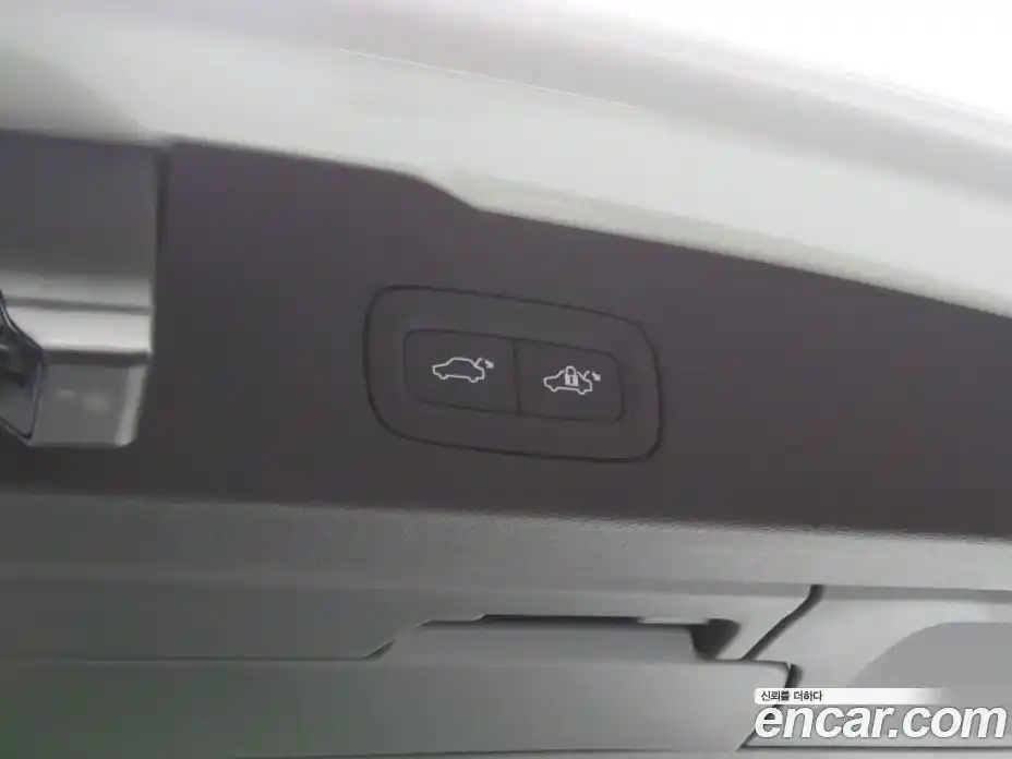 Volvo V60 2025 2.0 Автомат в Москве № 470019, фото 12