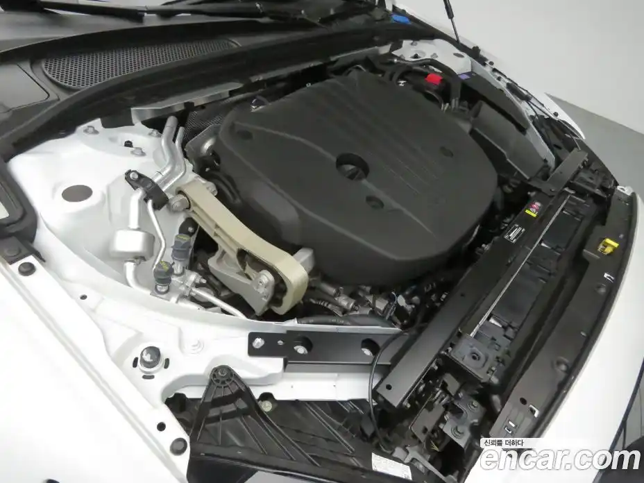 Volvo V60 2025 2.0 Автомат в Москве № 470019, фото 5