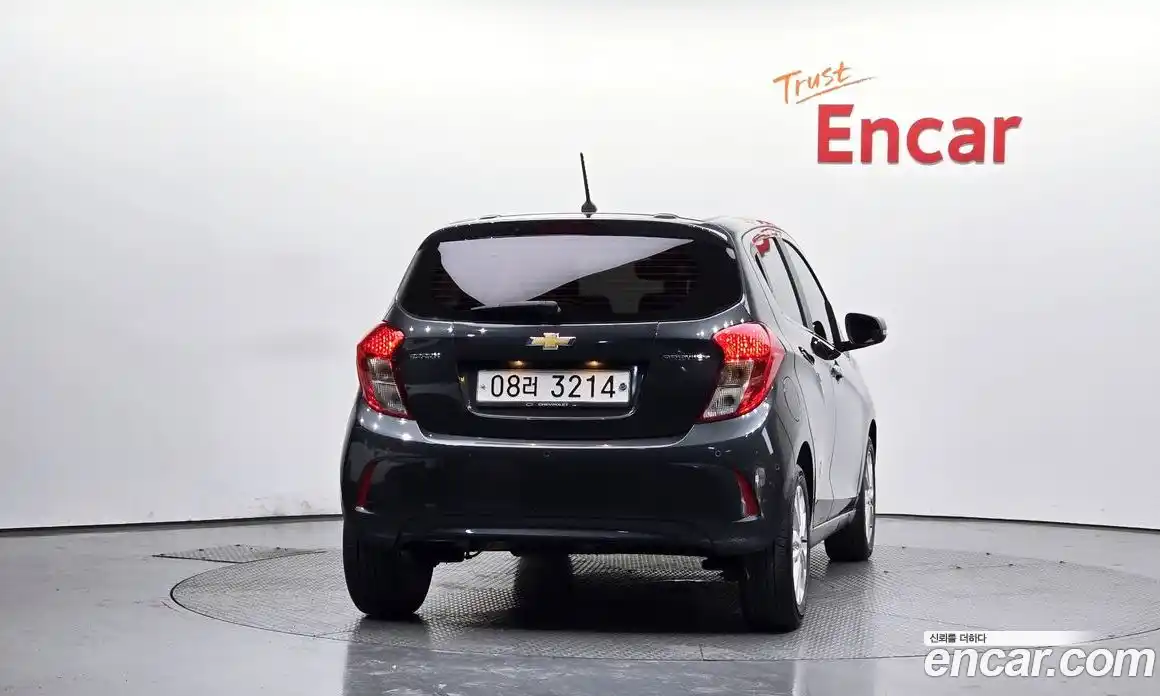 Chevrolet Spark 2019 1.0 Автомат в Москве № 492326, фото 4