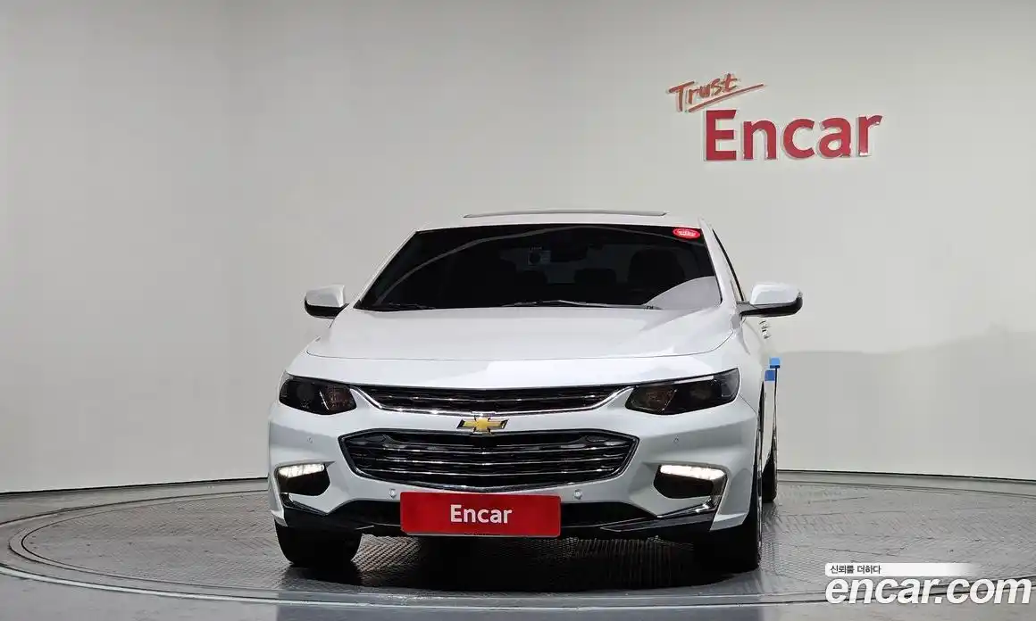 Chevrolet Malibu 2017 2.0 Автомат в Москве № 492349, фото 3