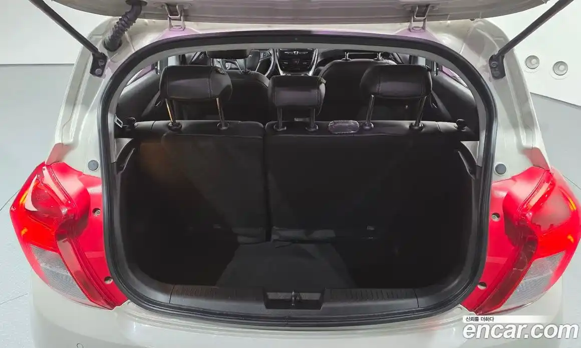 Chevrolet Spark 2017 1.0 Автомат в Москве № 492432, фото 20