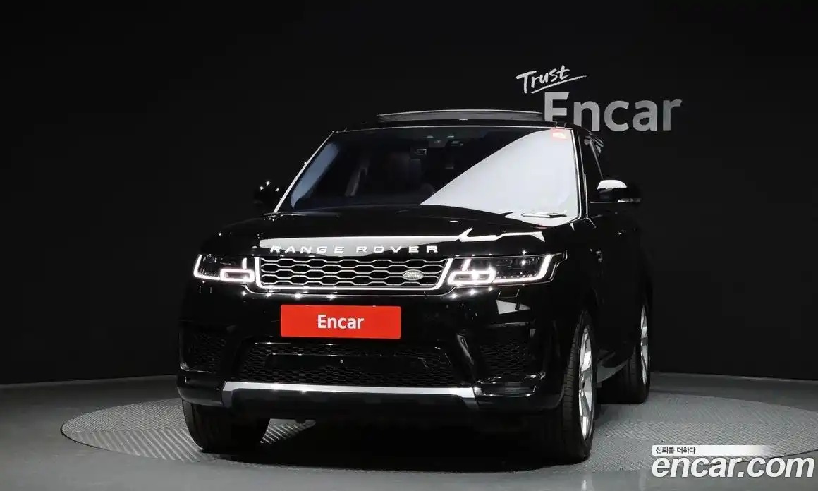 Land Rover Range-Rover Sport 2018 3.0 Автомат в Москве № 493547, фото 3