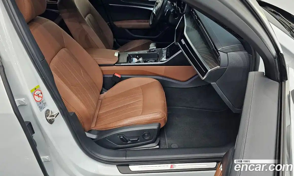 Audi A6 2022 2.0 Автомат в Москве № 496555, фото 10