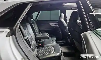 Audi Q8 2021 3.0 Автомат в Москве № 496794, миниатюра 12