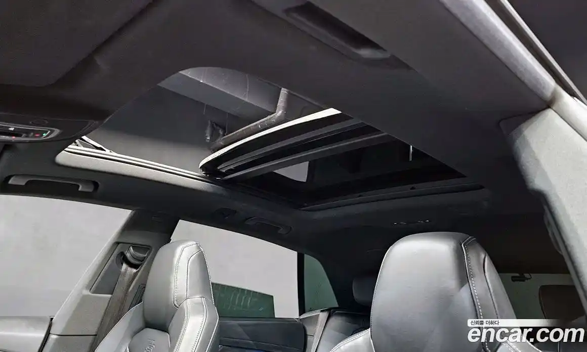 Audi Q8 2021 3.0 Автомат в Москве № 496794, фото 18