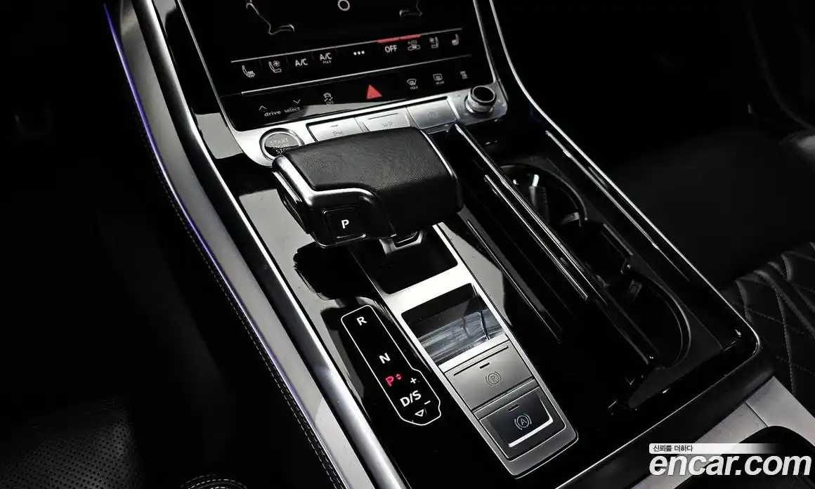 Audi Q8 2021 3.0 Автомат в Москве № 496794, фото 9