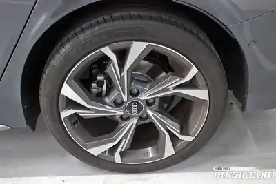 Audi A3 2025 2.0 Автомат в Москве № 497164, миниатюра 5