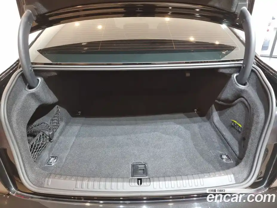 Audi A6 2023 2.0 Автомат в Москве № 497304, фото 14