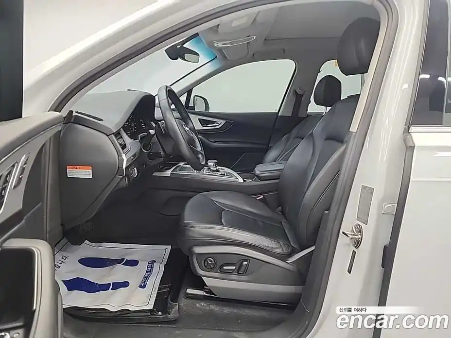 Audi Q7 2019 2.0 Автомат в Москве № 497361, фото 11