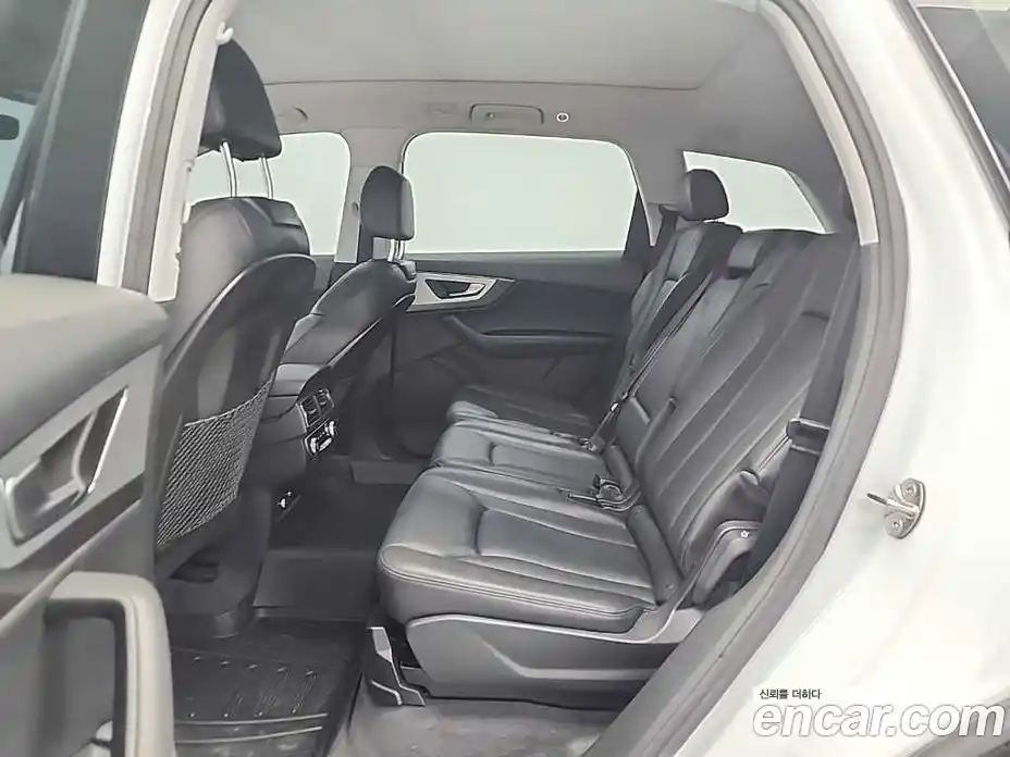 Audi Q7 2019 2.0 Автомат в Москве № 497361, фото 12