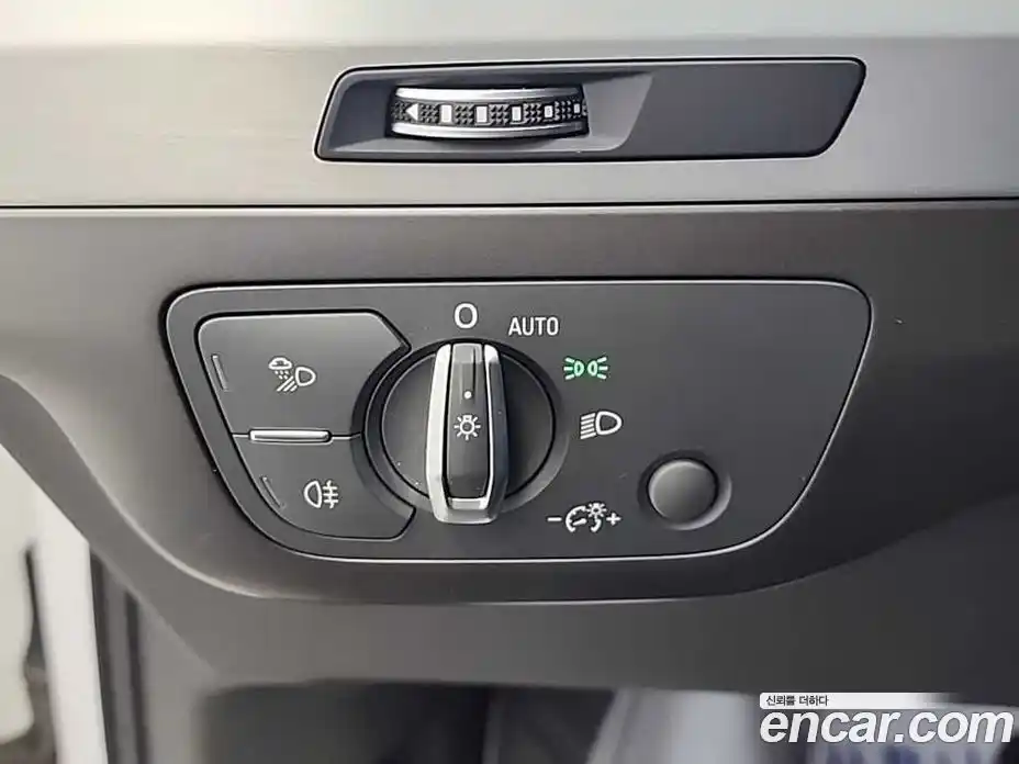 Audi Q7 2019 2.0 Автомат в Москве № 497361, фото 18